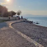 Premium Luka - - With Heated Pool Apartment *