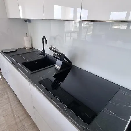 Premium Luka - - With Heated Pool Apartment *